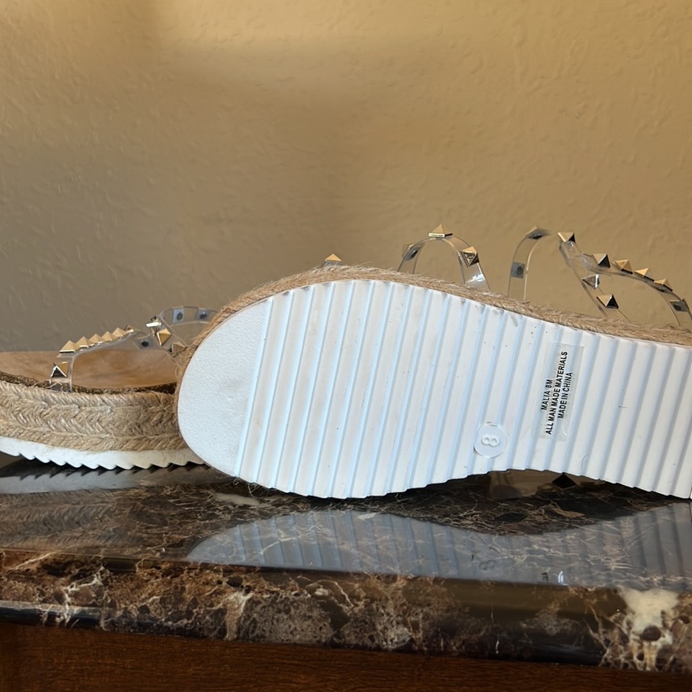 Metallic sandals - Picture 3 of 3